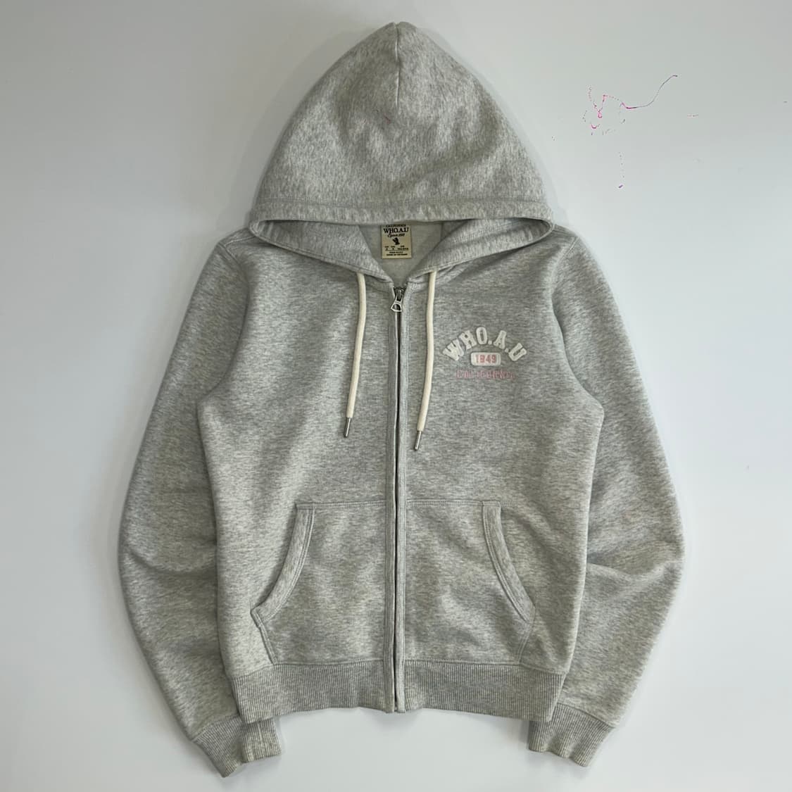 Who.A.U 후아유 화이트&핑크 로고 그레이 후드집업 상품이미지3