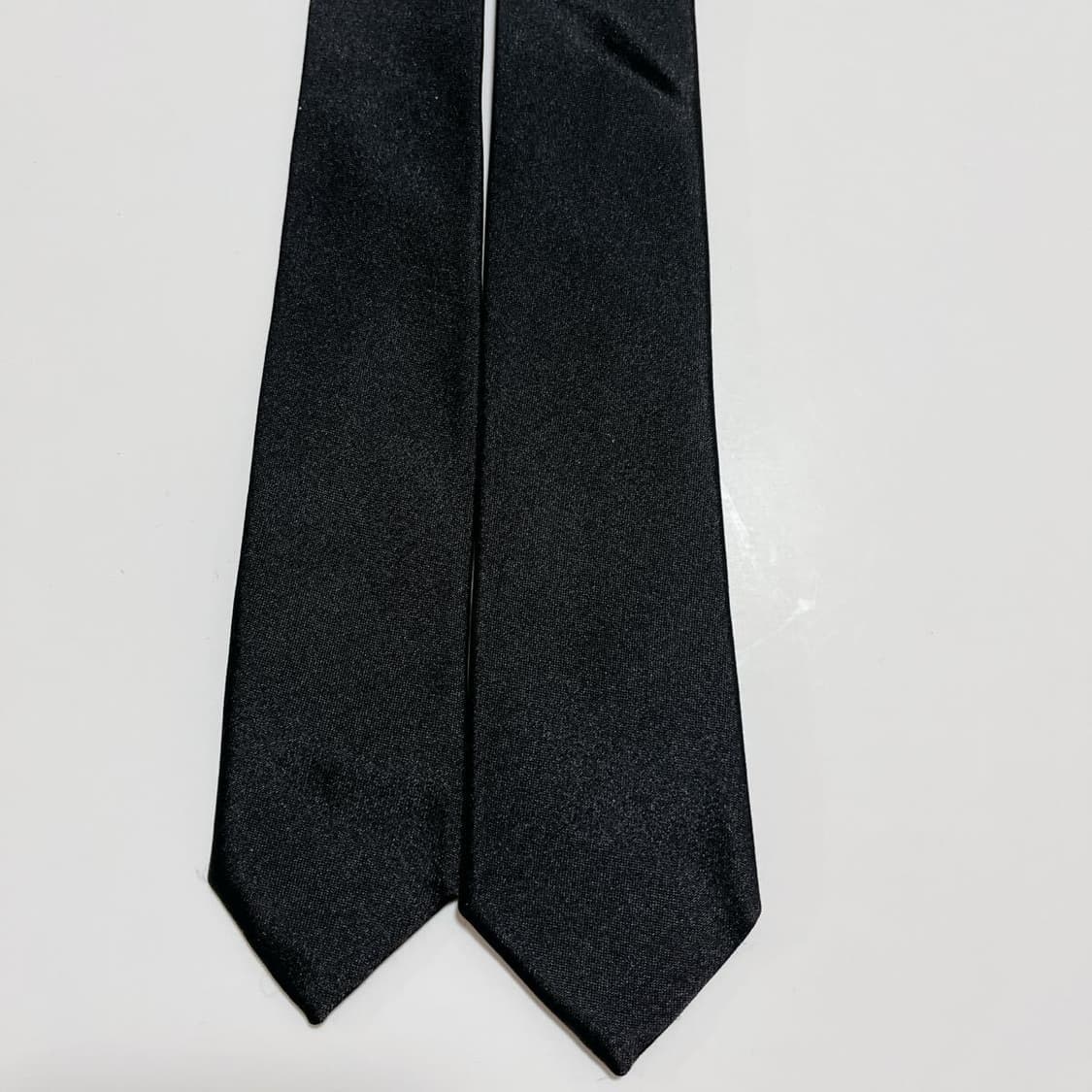 디올옴므 실크 슬림 넥타이 블랙 에디슬리먼 상품이미지3
