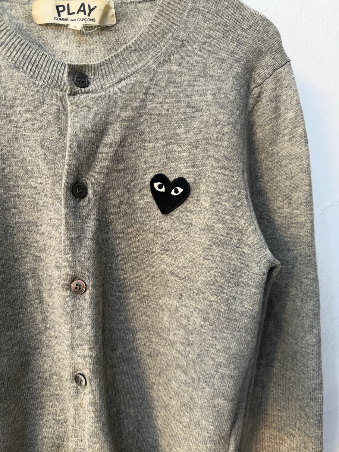 매장판정품) 꼼데가르송 여성 그레이 가디건 S 상품이미지3