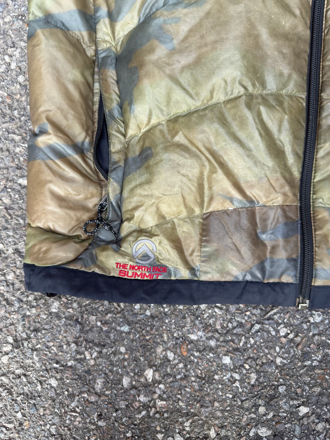 노스페이스 아콘카구아 카모 베스트 상품이미지4