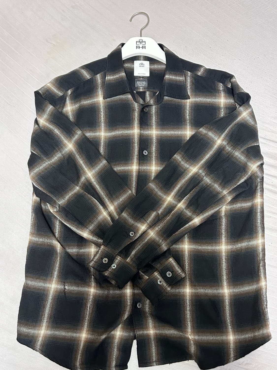 [3] 폴리테루 데미지드 잉크브라운 셔츠 상품이미지1