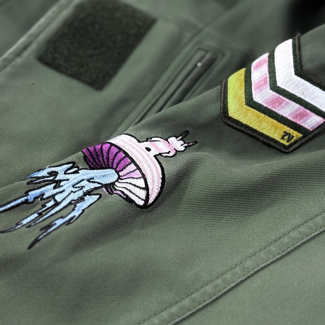 쟈딕앤볼테르 웨이브 자수 야상 자켓 상품이미지6