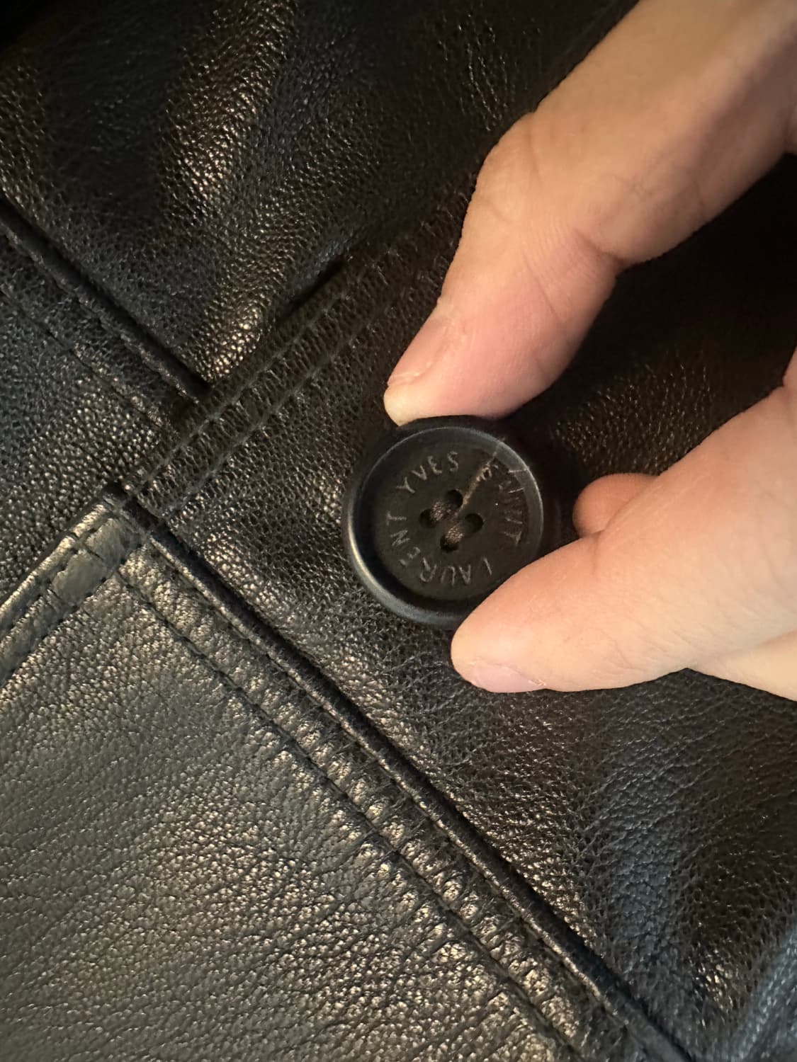 생로랑 중기장 레더자켓 상품이미지5