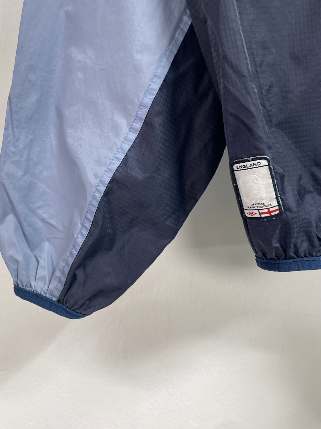 엄브로 잉글랜드 축구 윈드브레이커 웜업 (on.206) 상품이미지4