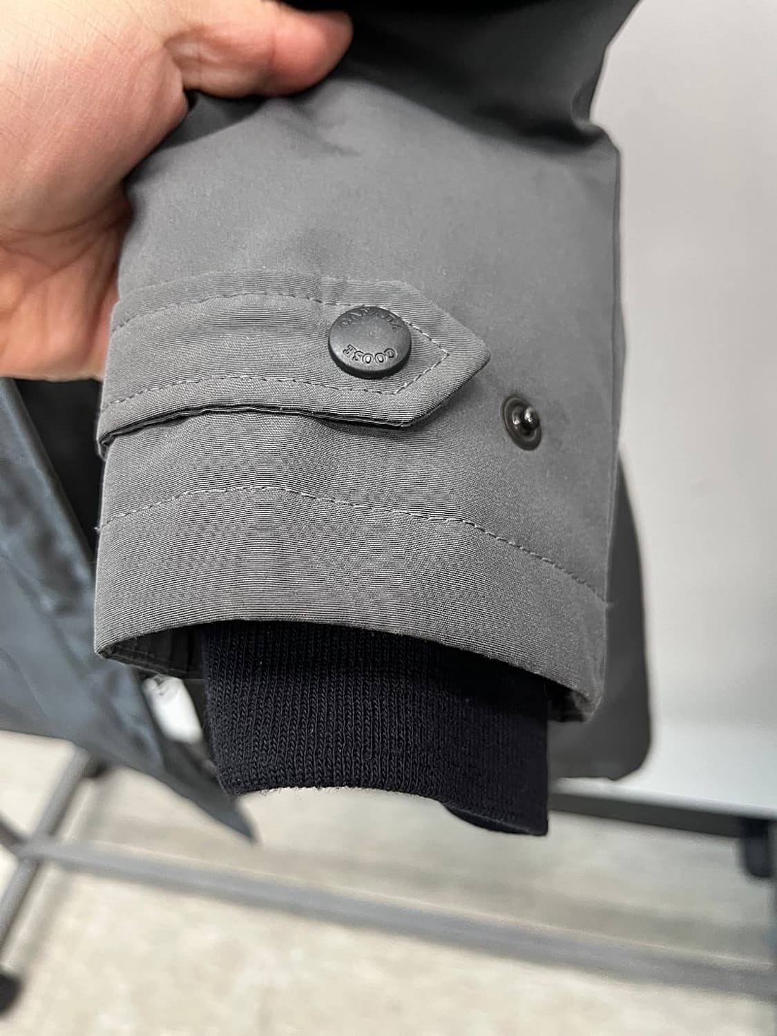 여) 캐나다구스 그레이 켄싱턴 다운파카  상품이미지7