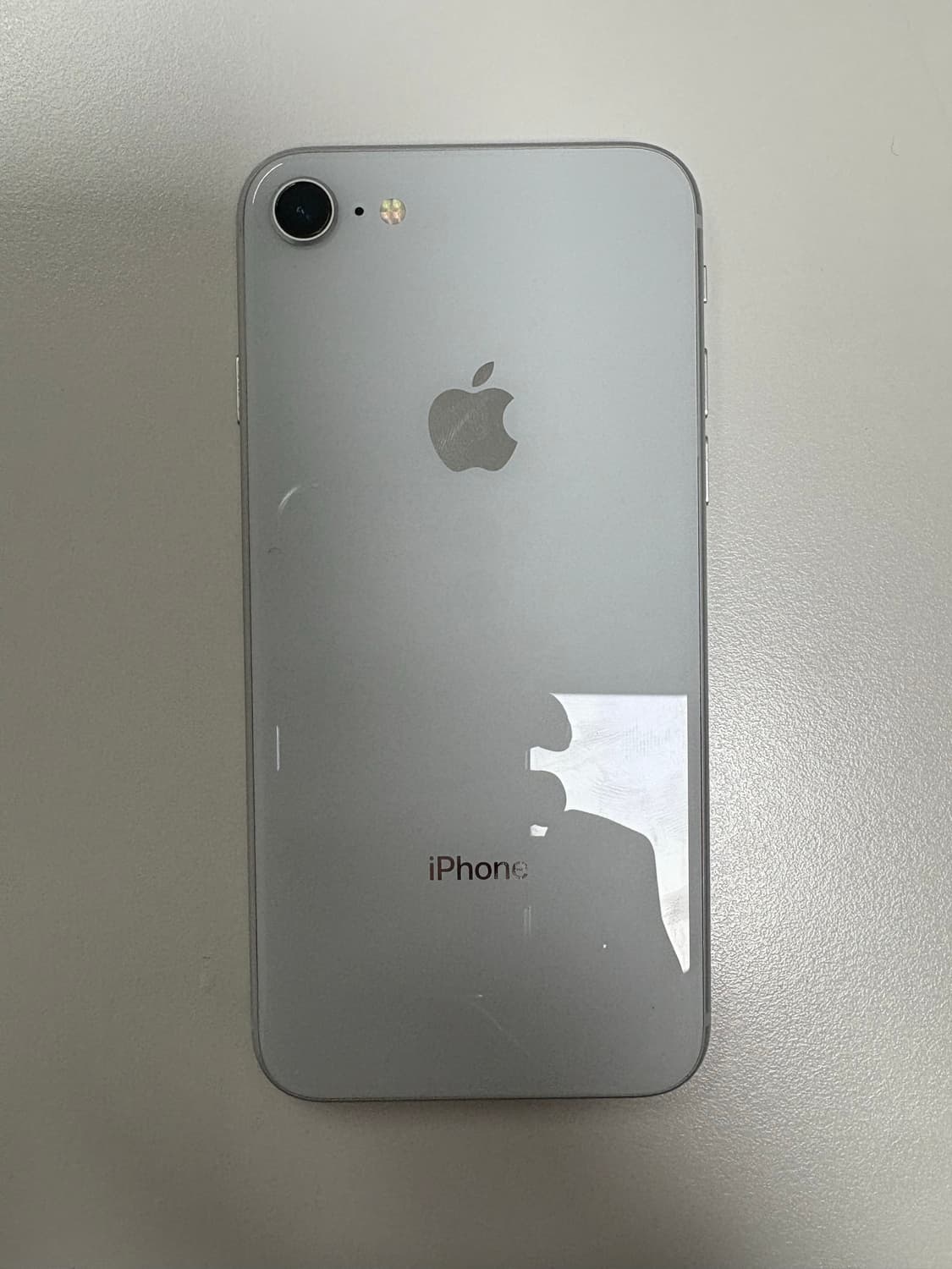 아이폰 8 실버 64gb 상품이미지1