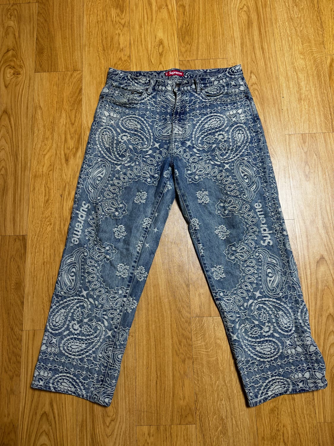 34)슈프림 자카드 반다나 배기진 블루 상품이미지1