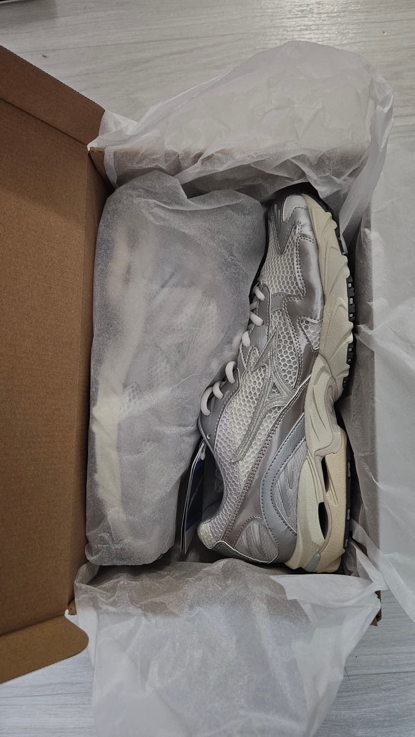 [280]미즈노 웨이브 라이더 10 화이트샌드 상품이미지3