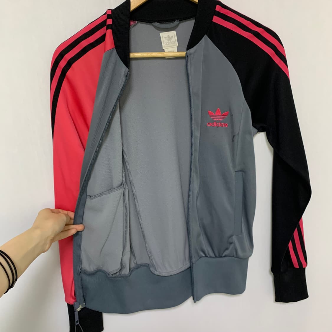 아디다스 져지 회색/핑크/블랙 빈티지 여성 집업 xs 상품이미지6