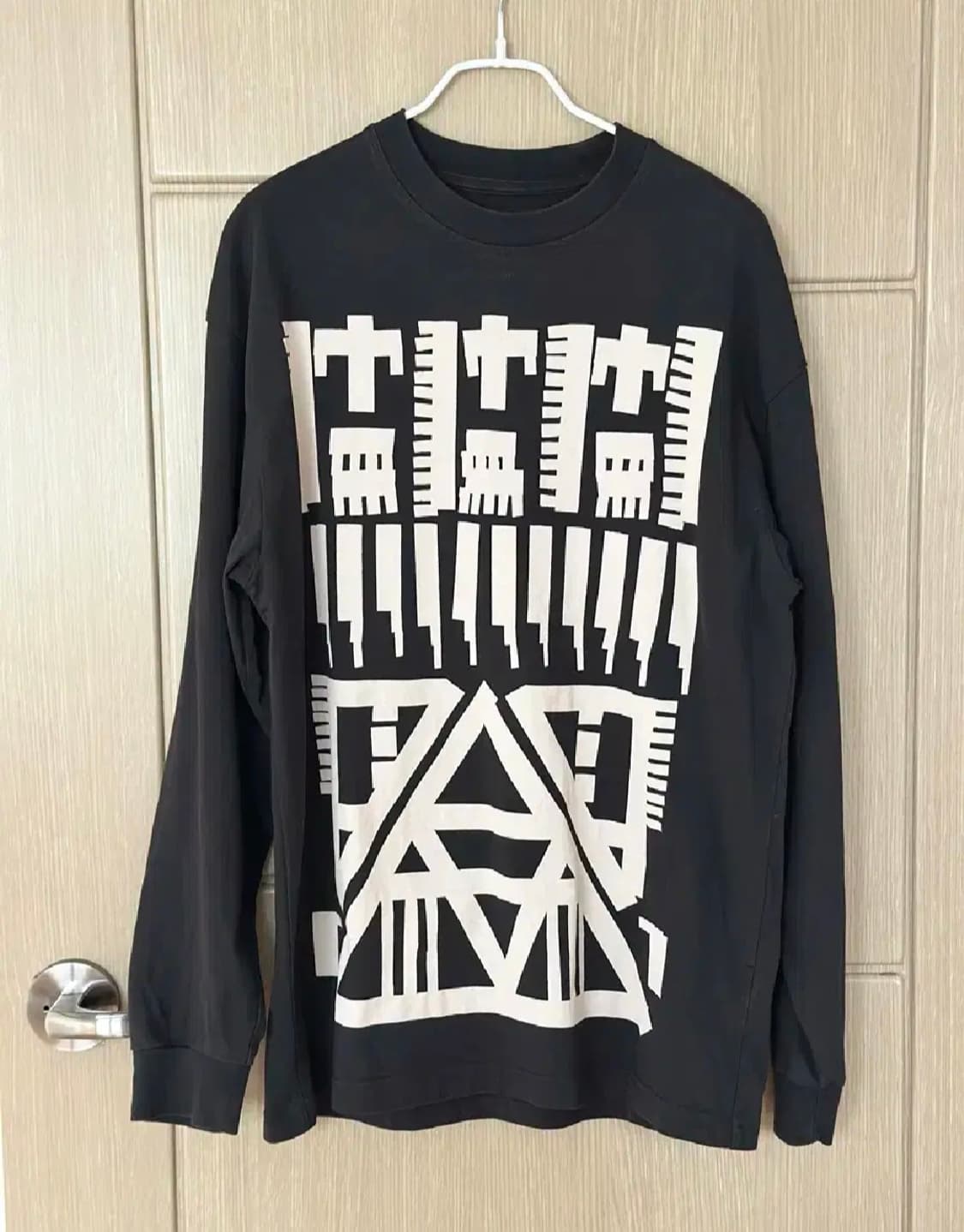 THE TRILOGY TAPES 더트릴로지티이프 롱슬리브 상품이미지2