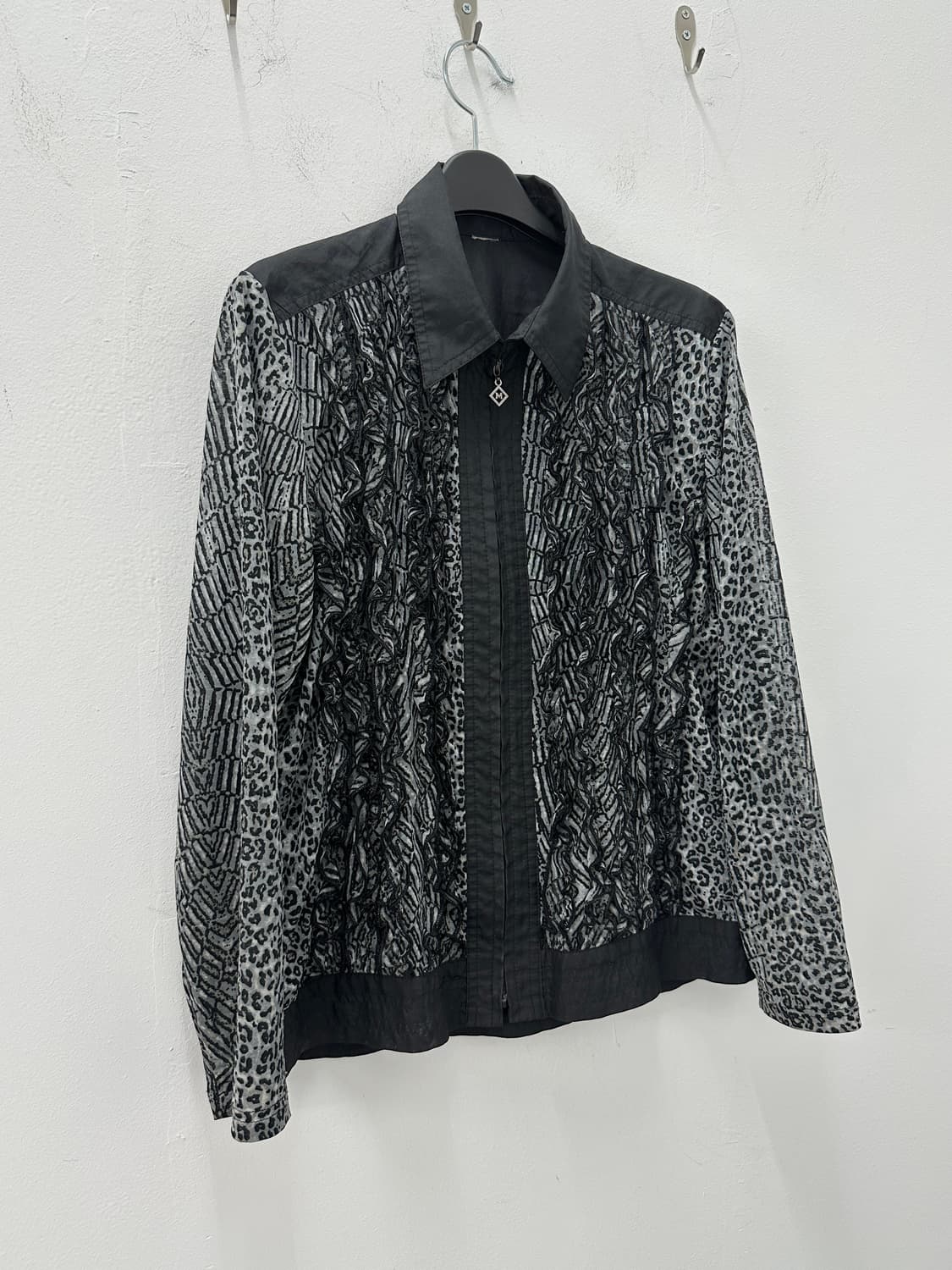 Vintage black pintuck shirt jacket 상품이미지2