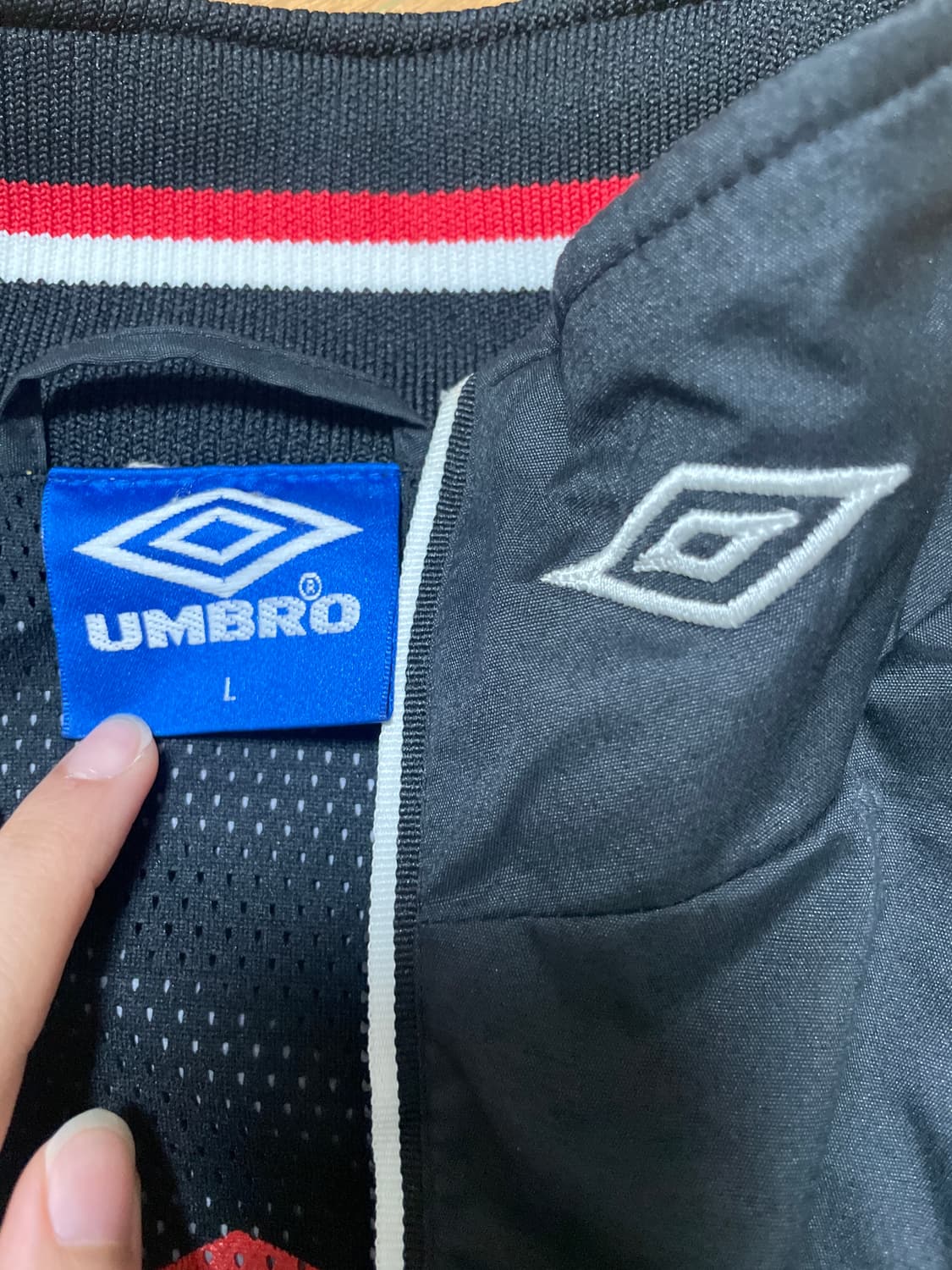 [L] 맨체스터유나이티드 맨유 트레블 엄브로 자켓 상품이미지3