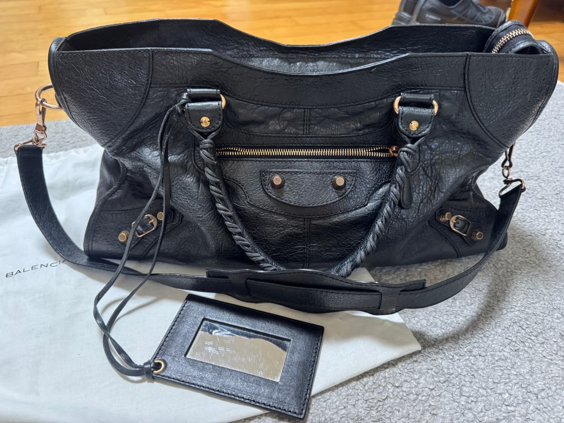 발렌시아가 블랙 가죽 모터백 파트타임 상품이미지2