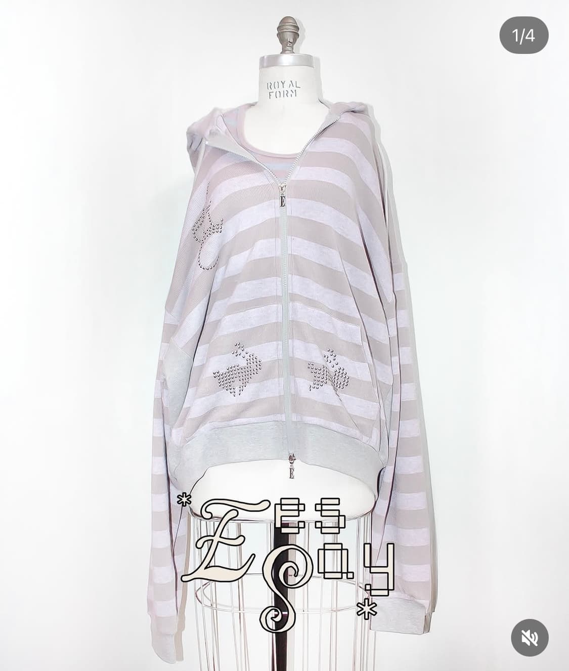 eessay 에세이 후드집업 상품이미지1