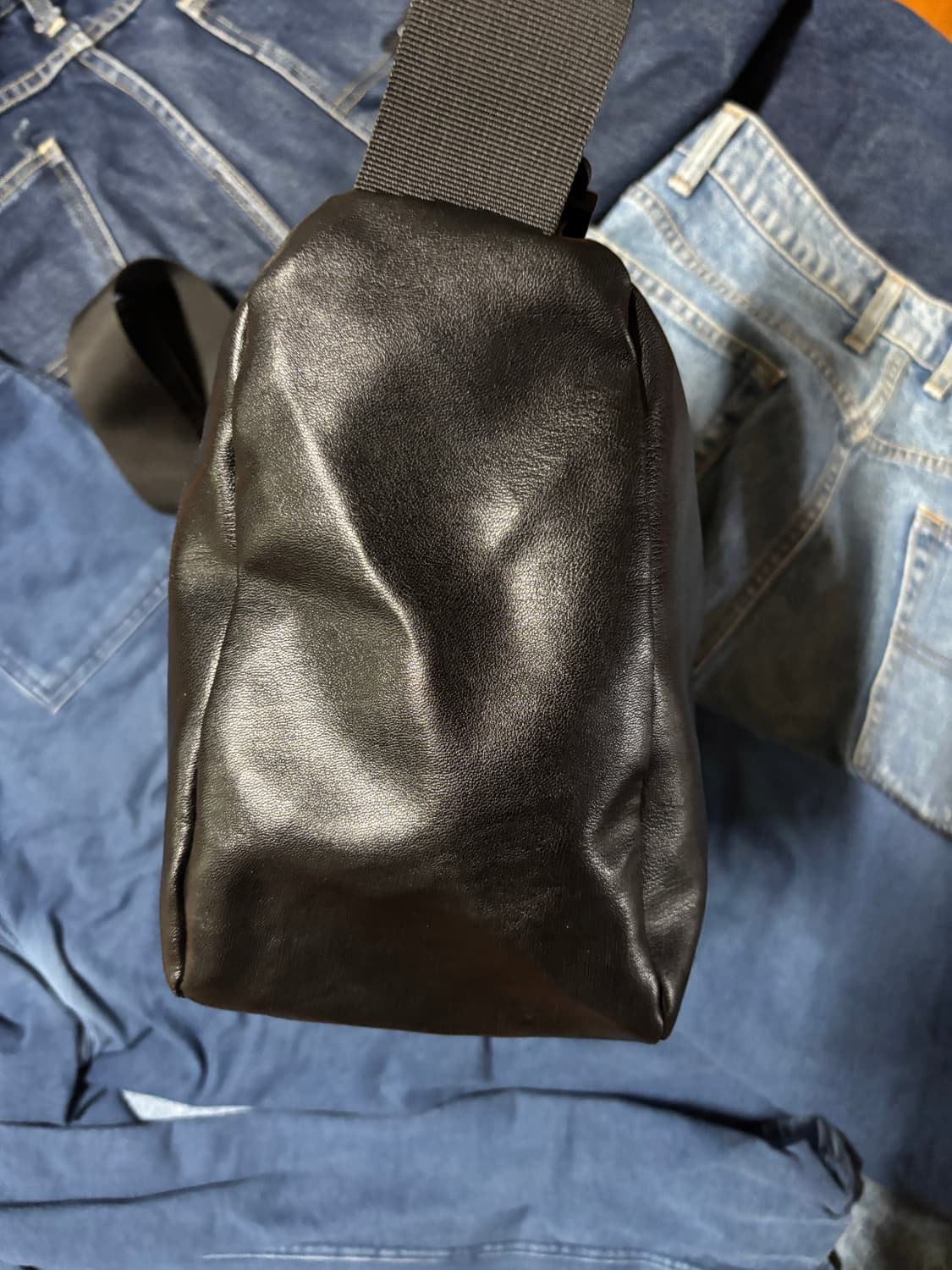 basic black leather bag 상품이미지5
