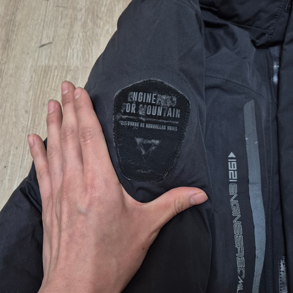 밀레 고어텍스 구스다운 라쿤퍼후드 패딩 점퍼 XL(105) 상품이미지7