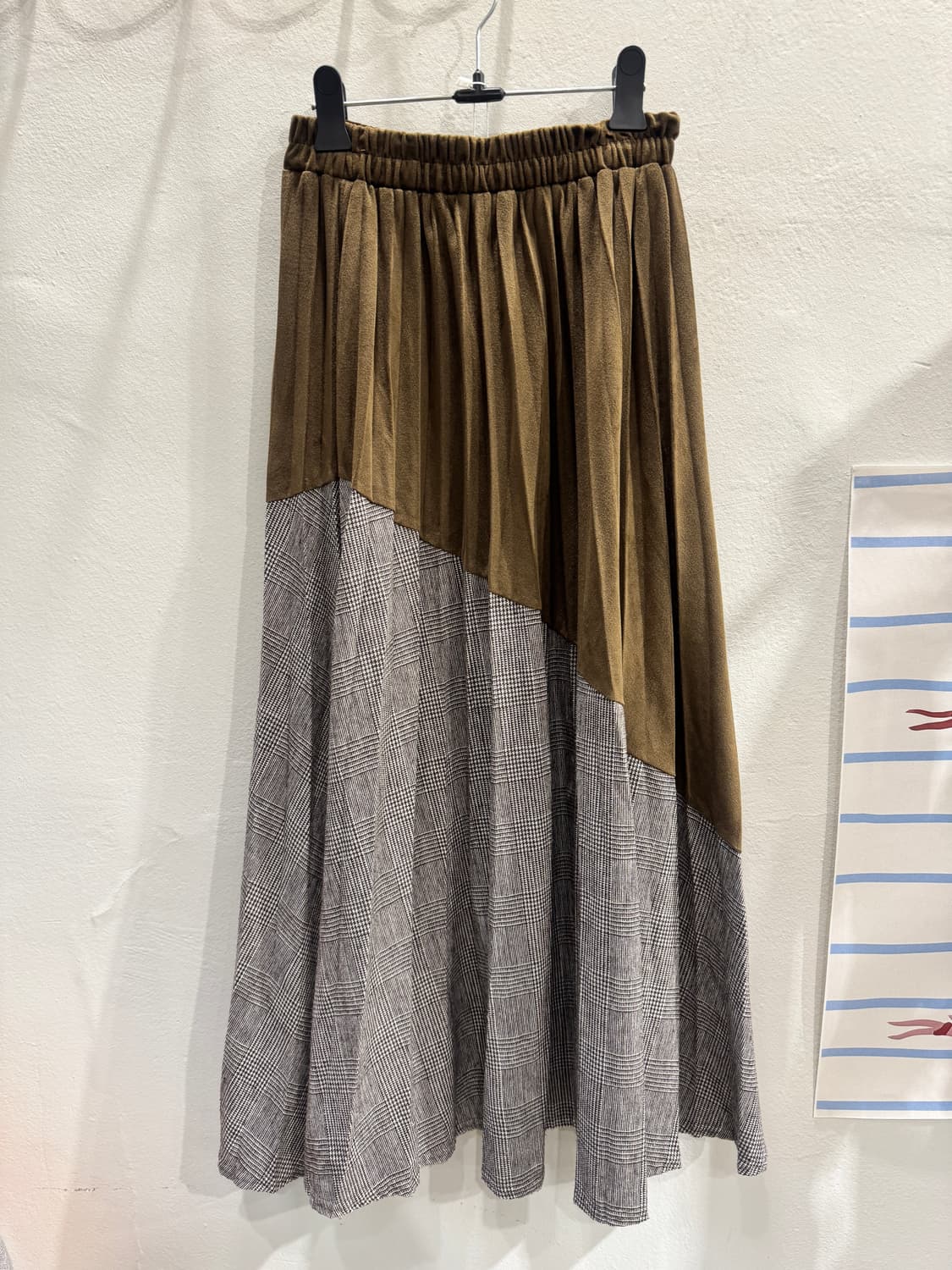 vintage 벨벳배색 플리츠 롱스커트 상품이미지1