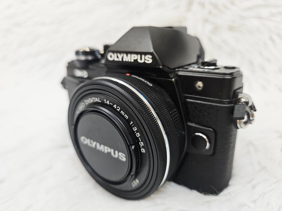 [민트] 올림푸스 OM-D E-M10 Mark II 미러리스 카메라 판매 상품이미지4