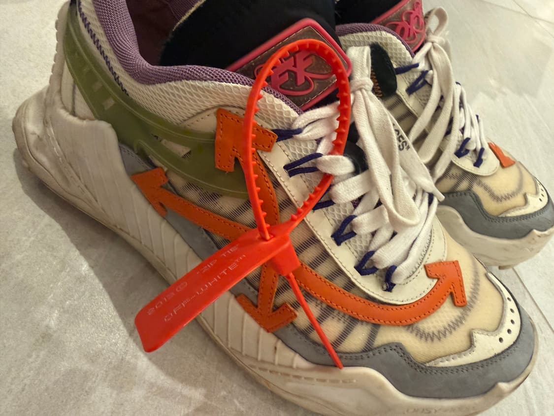 오프화이트 ODSY-1000 스니커즈 42 상품이미지5