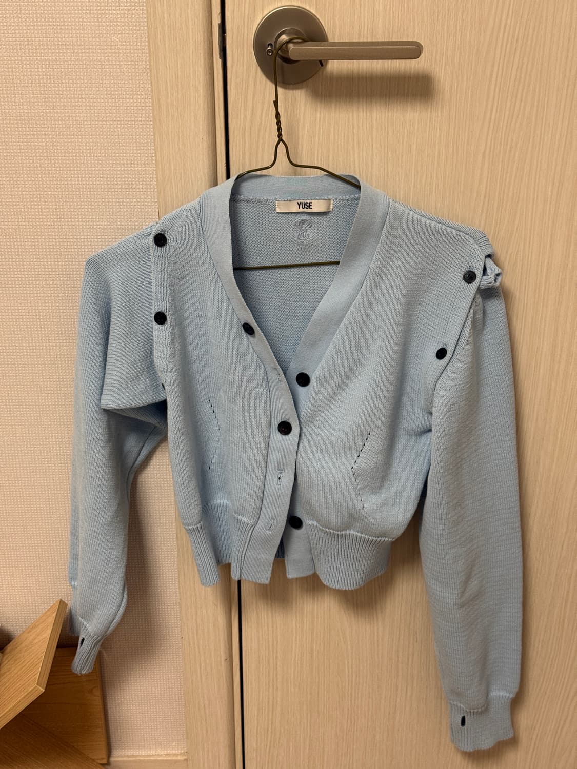 유즈 yuse 언발란스 숄더 컷 가디건 상품이미지2