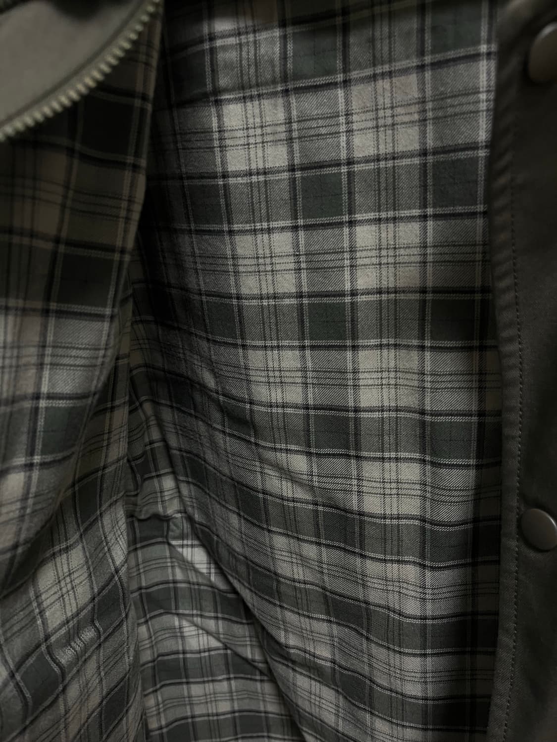 유니클로 유틸리티쇼트블루종 카키 s사이즈 상품이미지7