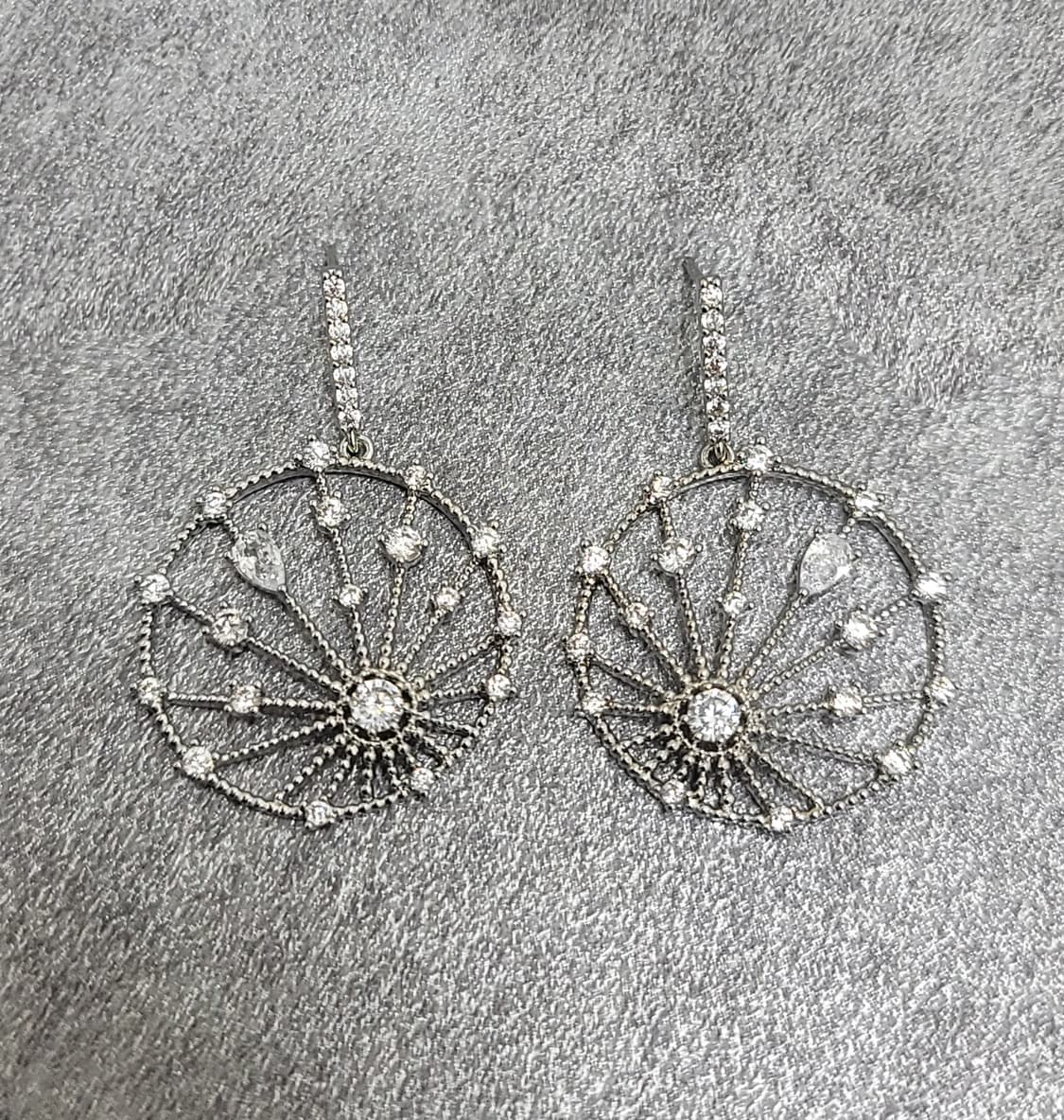 point earrings 상품이미지5