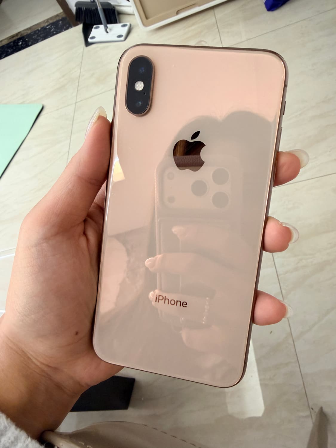 아이폰xs 골드 256기가  상품이미지1