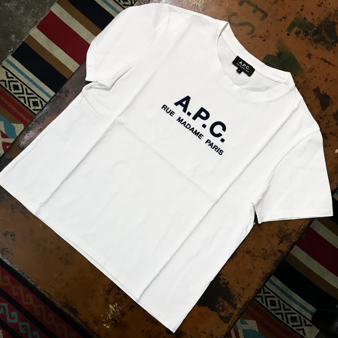 아페쎄 시그니처 로고 화이트 숏 슬리브 여성 55 66 남성 97 사이즈 상품이미지2