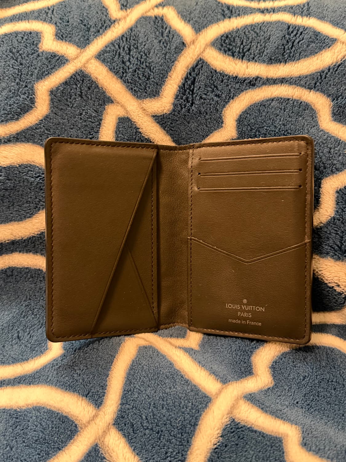 루이비통 한정판 페이디드 오거나이저 차콜 상품이미지4