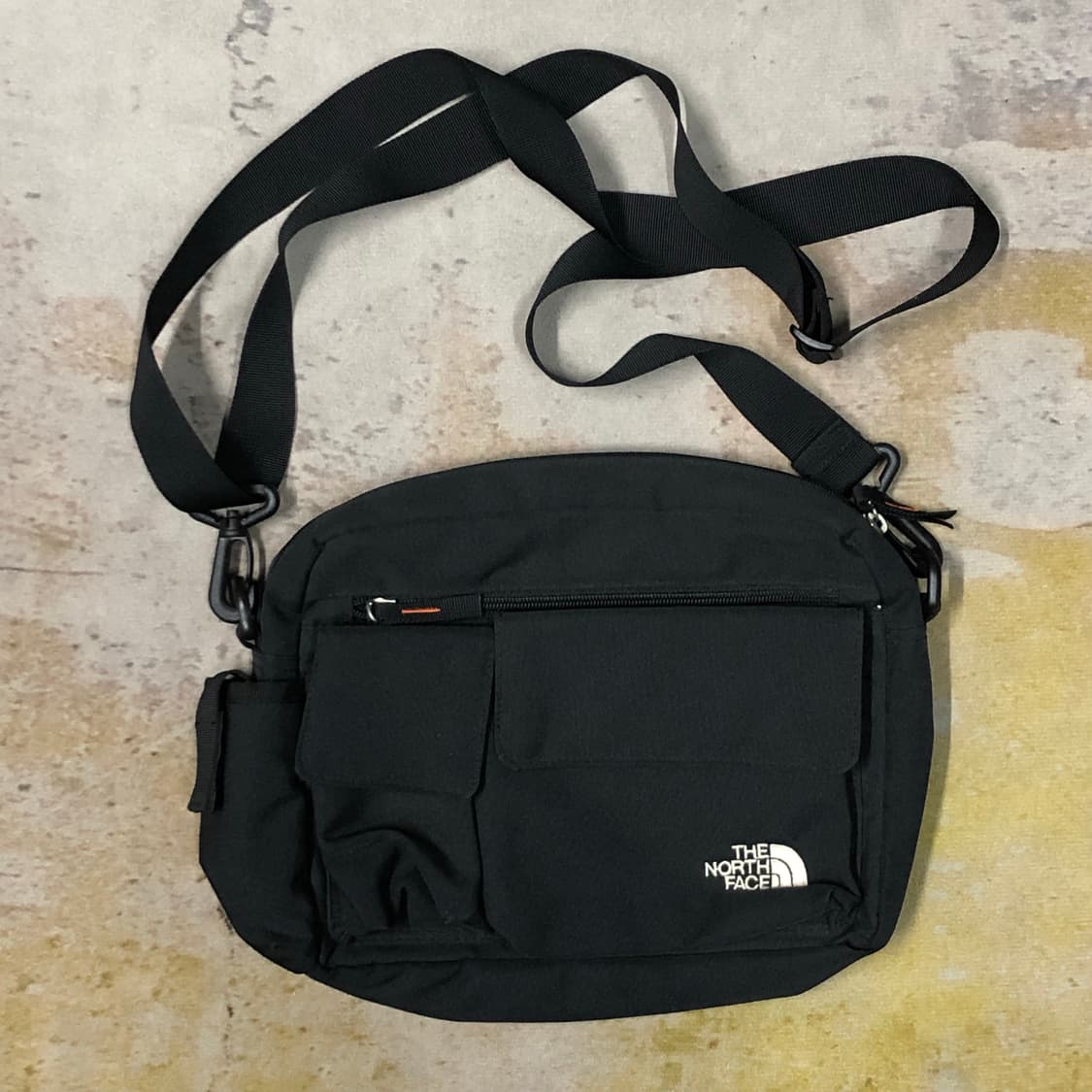 노스페이스 크로스백 상품이미지2