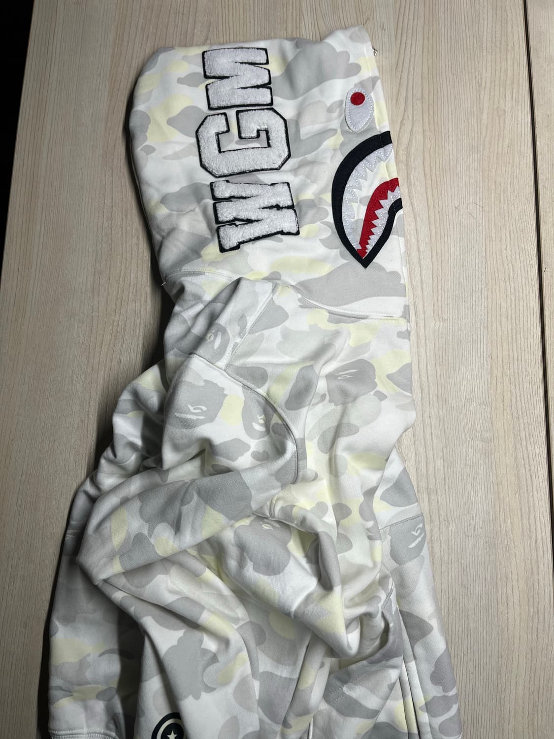 베이프 백계 샤크후드 상품이미지8