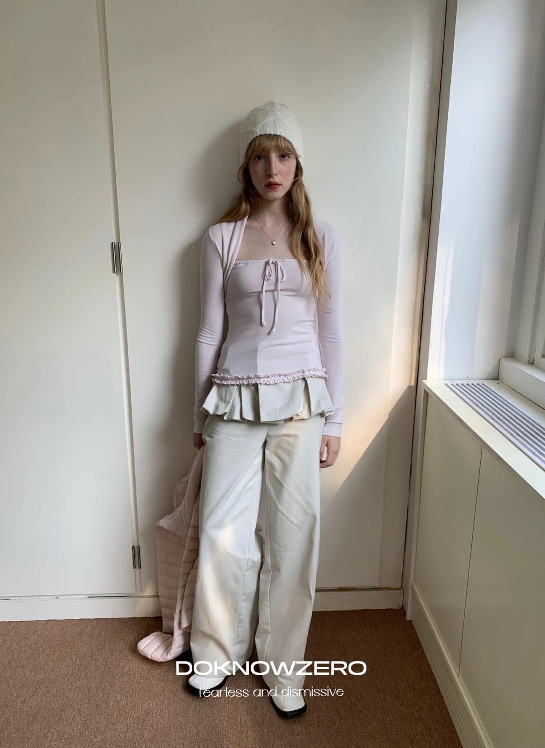 DoknowZero 크림 팬츠 상품이미지1