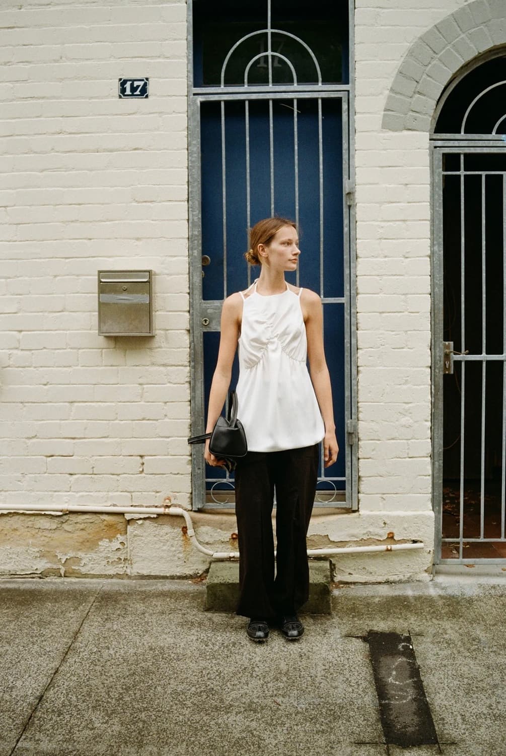 페스토 SHIRRING MIDI TOP WHITE 슬리브리스 블라우스 상품이미지2