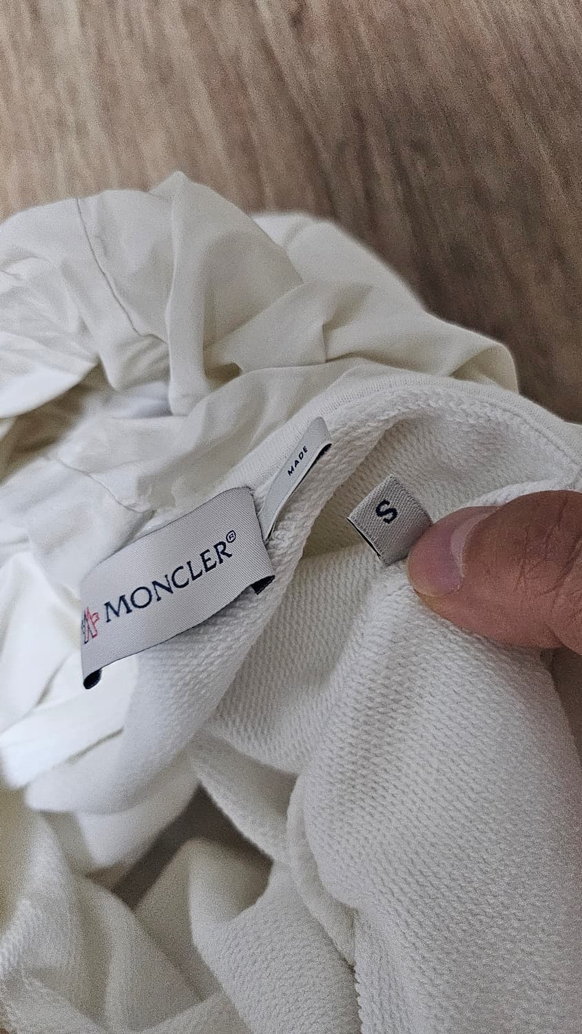 [A] 몽클레어 정품 화이트 후드티 S 상품이미지5