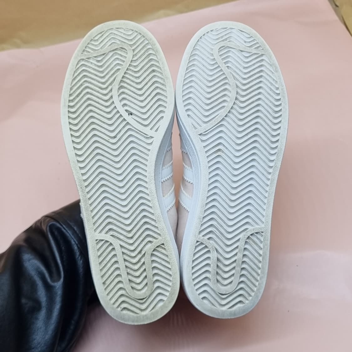 아디다스 캠퍼스 핑크 운동화225 상품이미지3