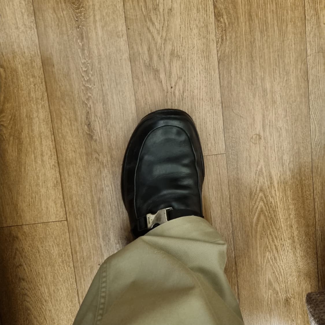 프라다 스포츠 벨트 로퍼 uk 10.5  상품이미지1