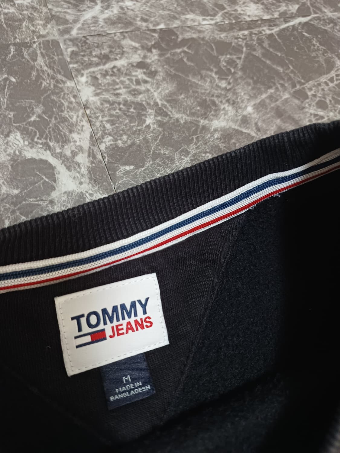 타미 진스(Tommy Jeans) 크롭 맨투맨 M 상품이미지3