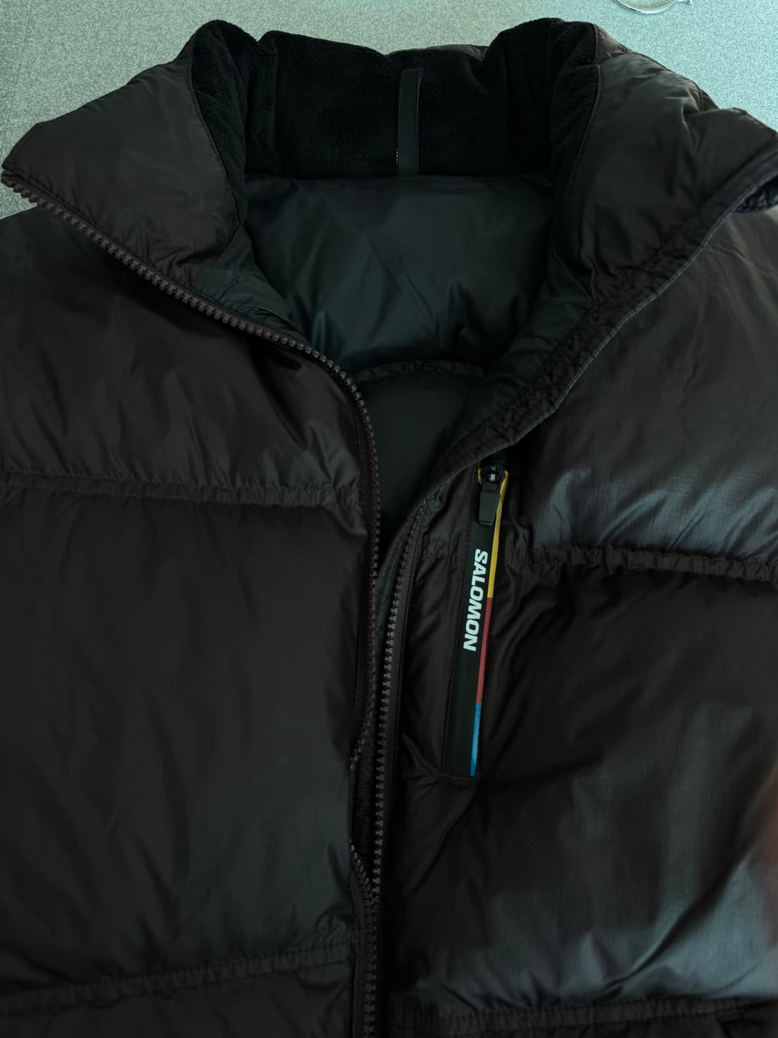 살로몬 컨투어 다운 자켓 초콜릿 색상 유니섹스 S 사이즈 상품이미지2