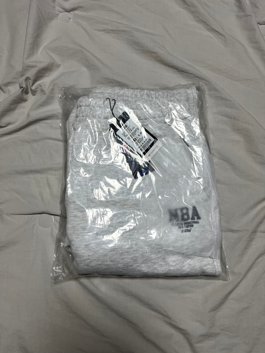 [M] NBA 에센셜 와이드 스웻팬츠 코르티스 건호 착용 새상품 상품이미지4