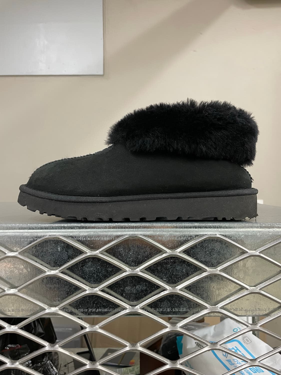 어그 타제트 슬립온 블랙 250 상품이미지1