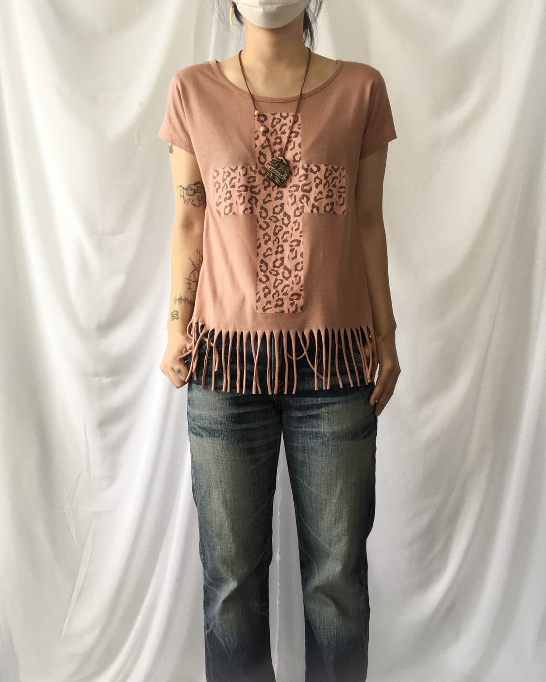 Cross printing fringe t shirt 상품이미지5