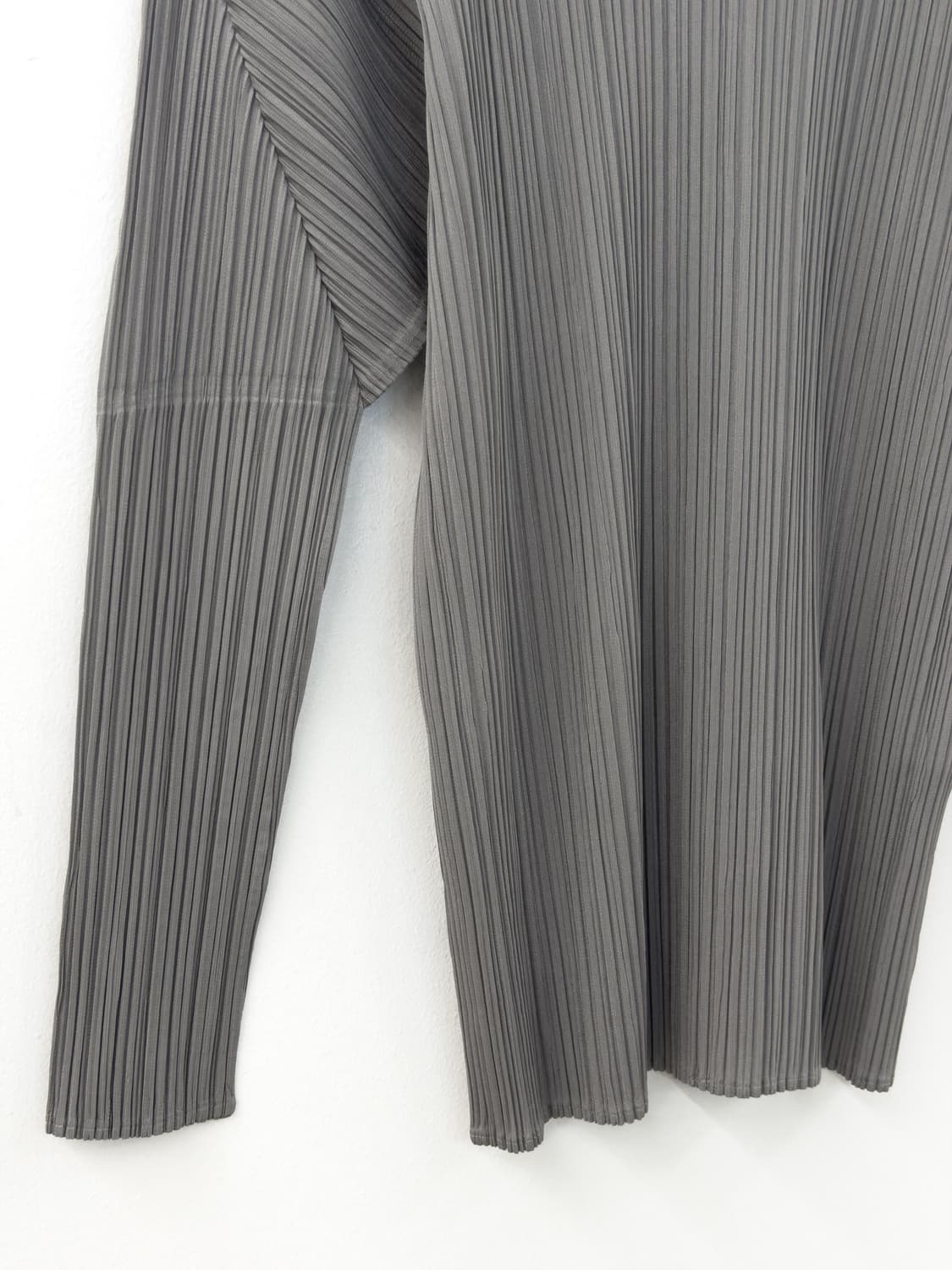 이세이미야케 플리츠 탑 상품이미지4