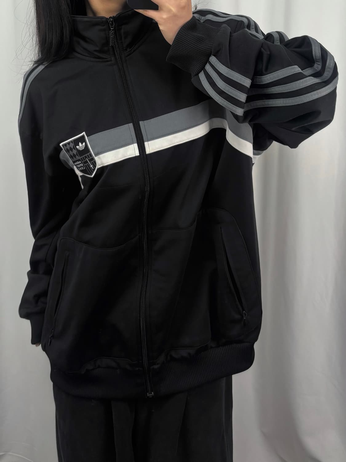 아디다스 블랙 트랙탑 져지 상품이미지1