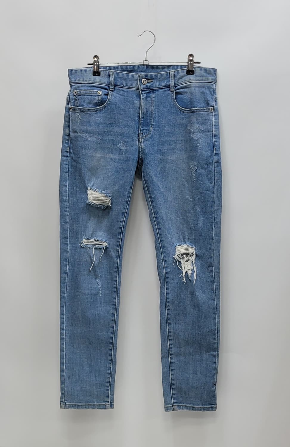 SOLID HOMME 솔리드 옴므 디스트로이드 데님 청바지 / 남 30
 상품이미지1