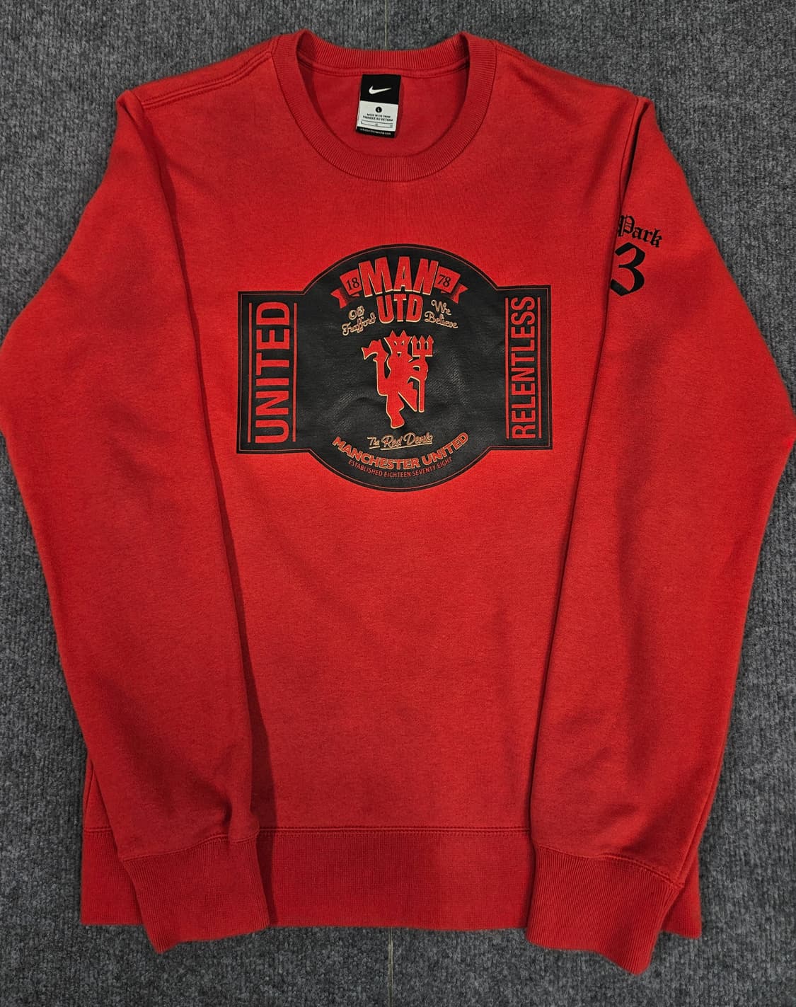 나이키 X 맨유 박지성 맨투맨 급처 상품이미지1