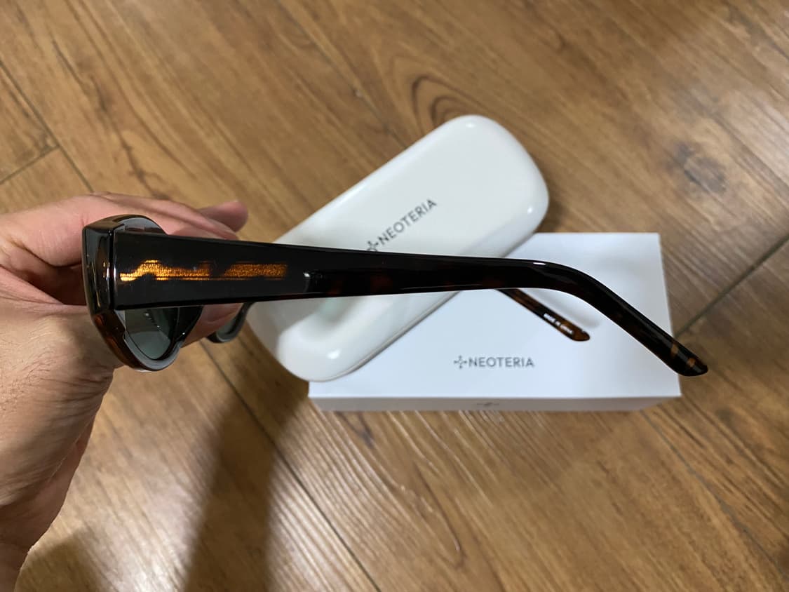 네오테리아 선글라스(레오파드) 상품이미지2