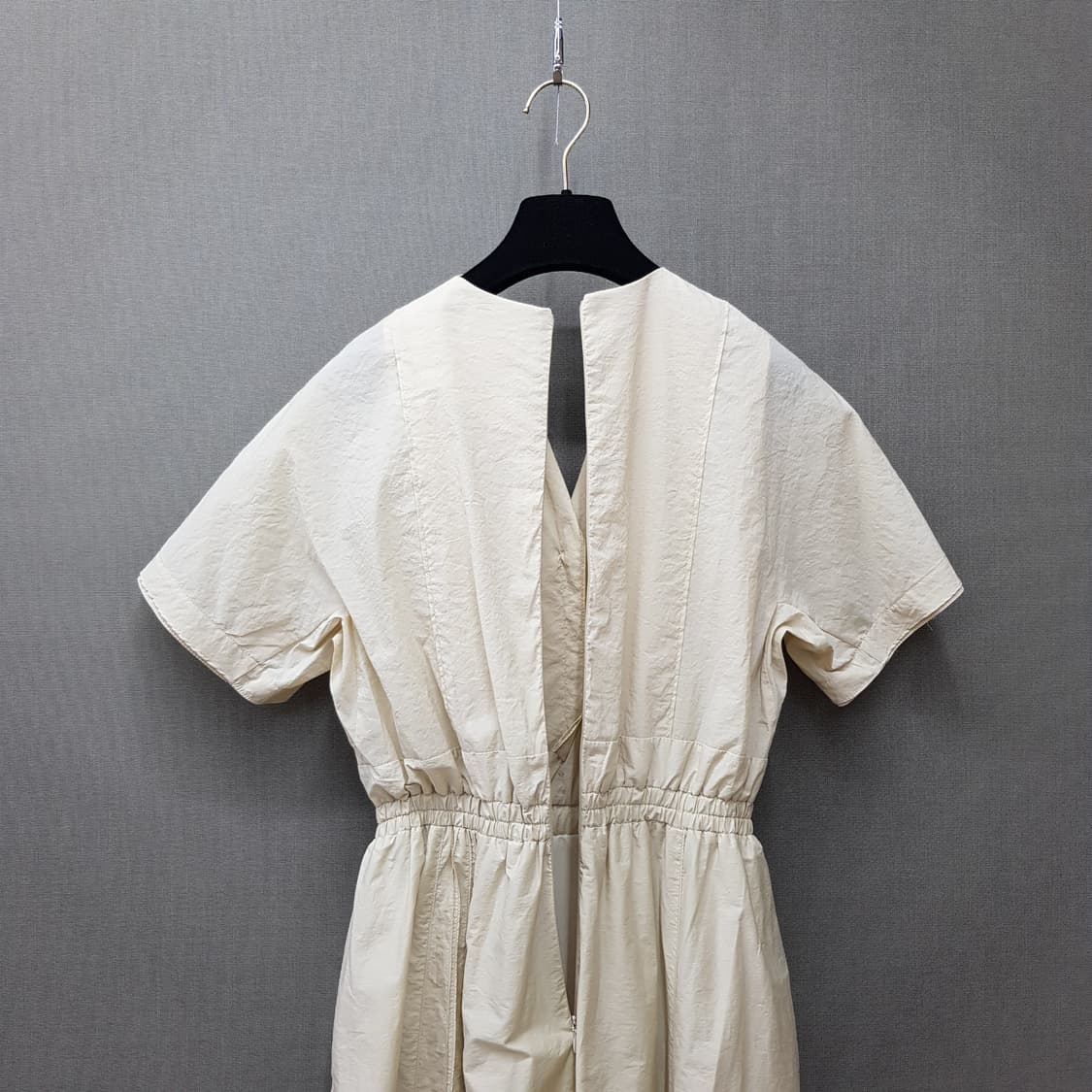 한섬 SJS 2022 스모킹 밴딩 반팔 플레어 원피스 76-90-155 상품이미지6