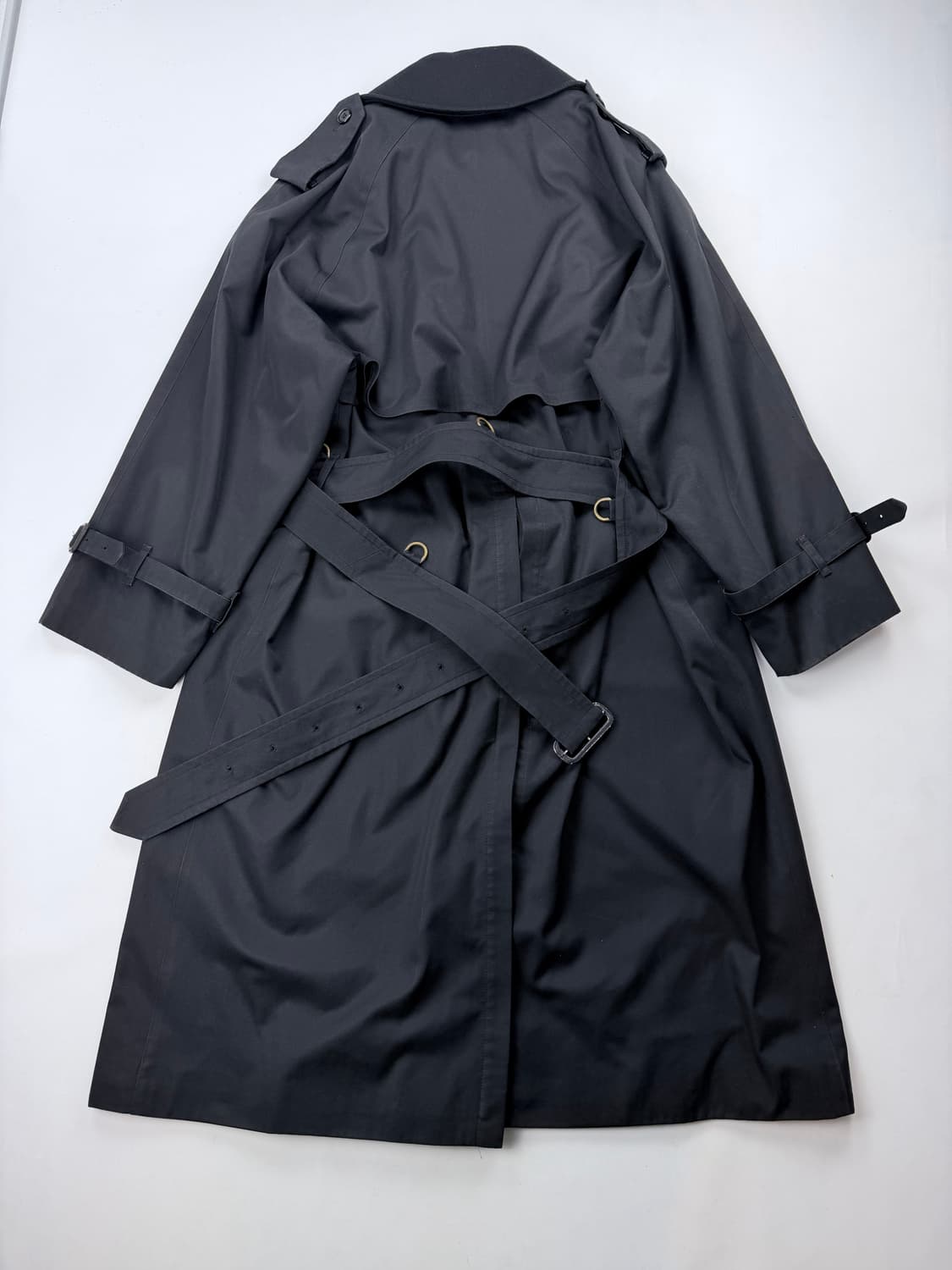 00s 버버리 블랙 트렌치코트 상품이미지10