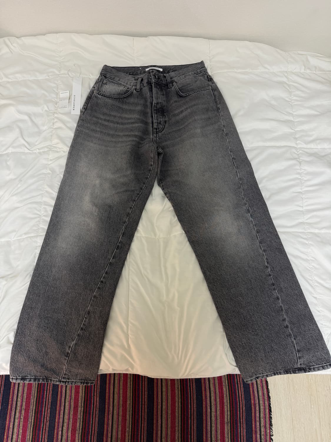 [30/32]선플라워 와이드 트위스트 데님 블랙스톤 상품이미지1