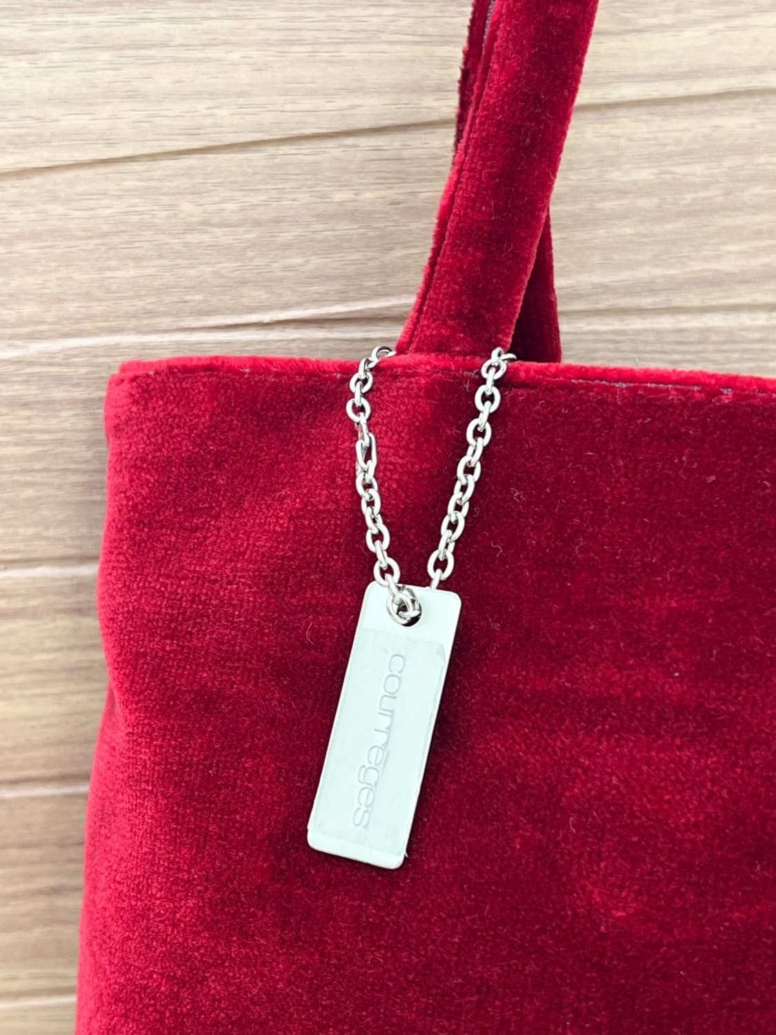 courreges / 꾸레쥬 레드 벨벳 토트백 상품이미지3